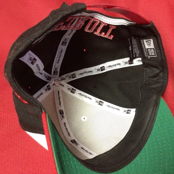 NHL DETROIT Red wings ballcap - Picture 2 of 3